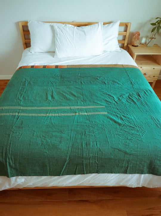 KANTHA THROW