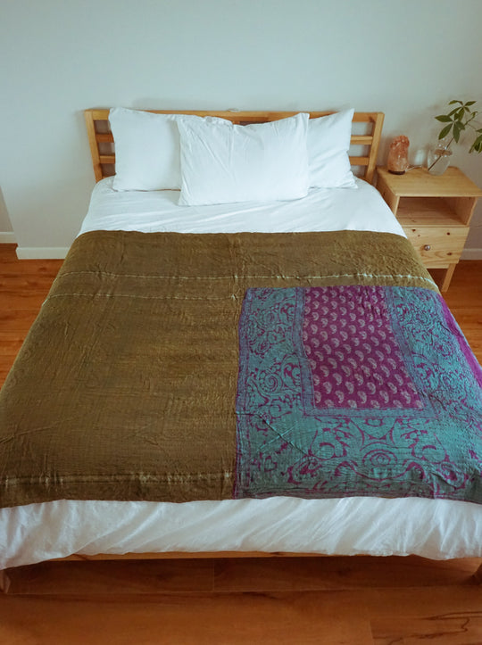 KANTHA THROW