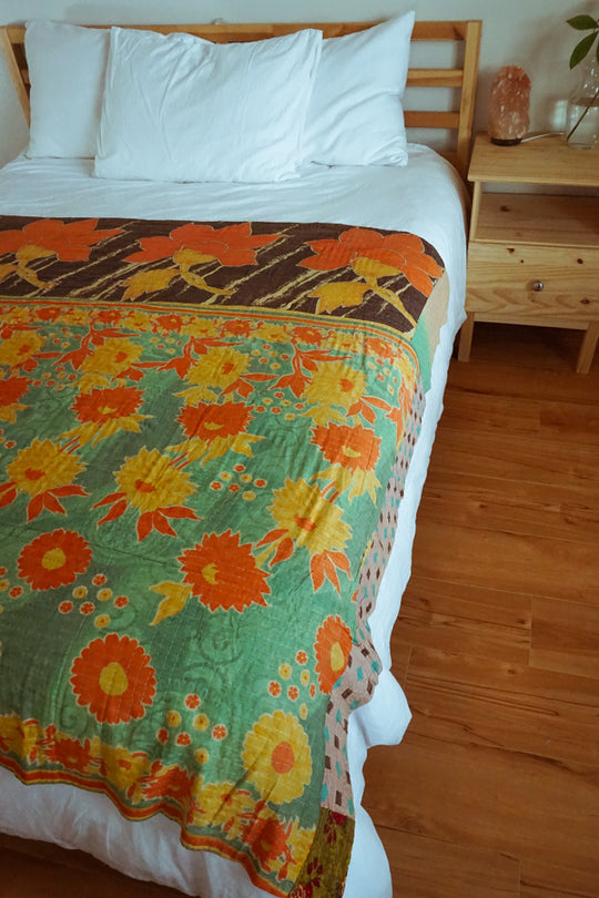 KANTHA THROW