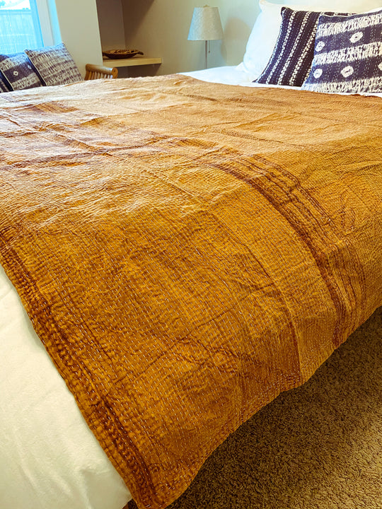 KANTHA THROW