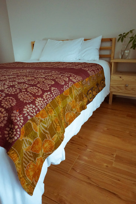 KANTHA THROW
