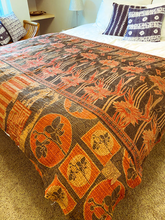KANTHA THROW