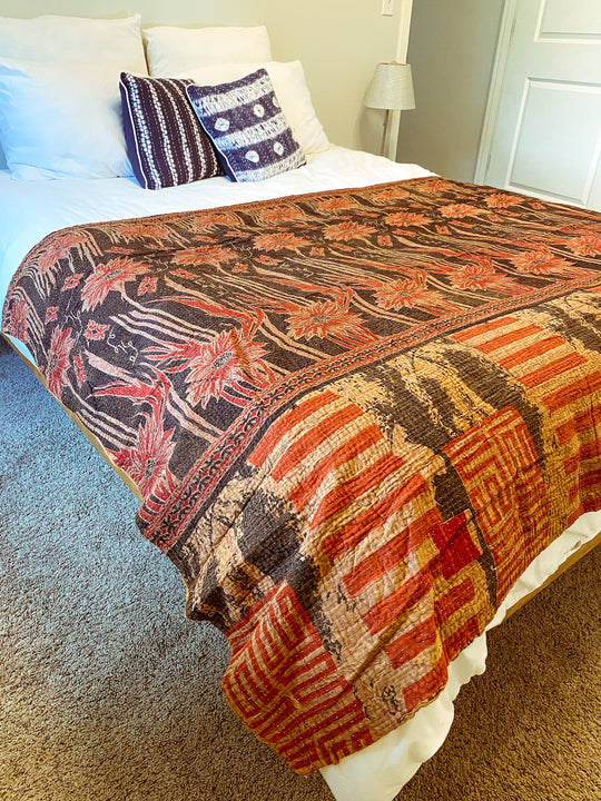 KANTHA THROW