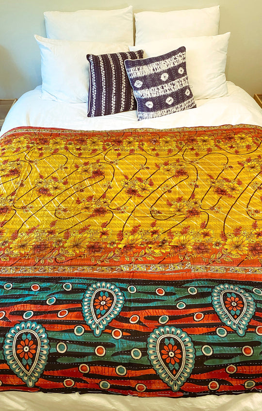 KANTHA THROW