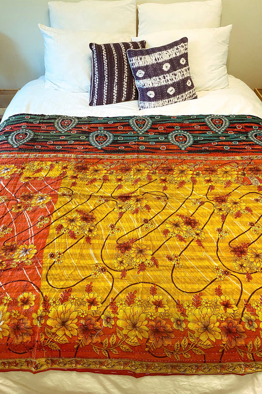KANTHA THROW