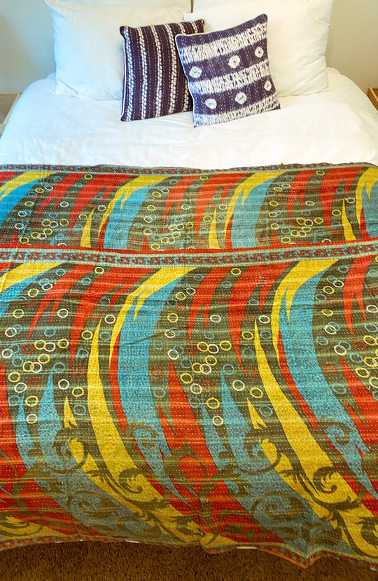 KANTHA THROW
